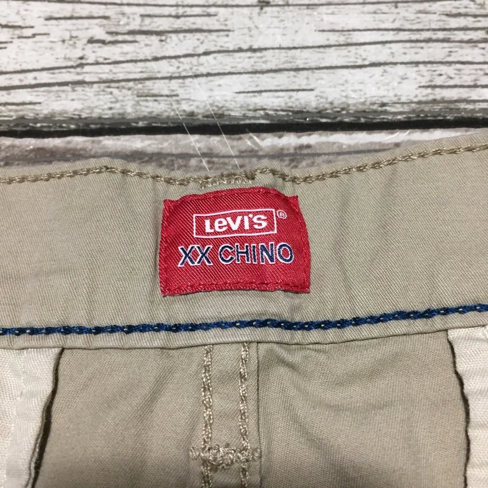 Levi’s XX Chino Shorts Men’s 31 Beige Tan (Inseam 8.5) Stretch
